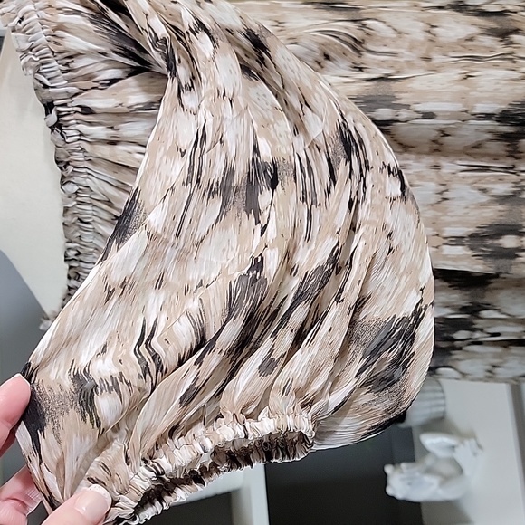 INC Blouse Beige Black Sheer - Picture 4 of 7